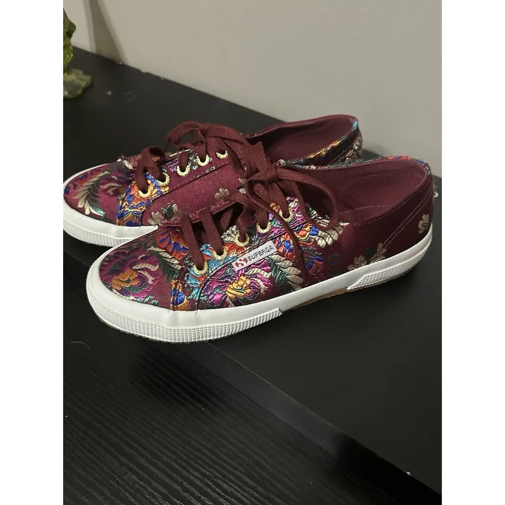 Superga Korelaw 2750 Embroidered Satin Sneakers Burgundy Floral Womens Size 7